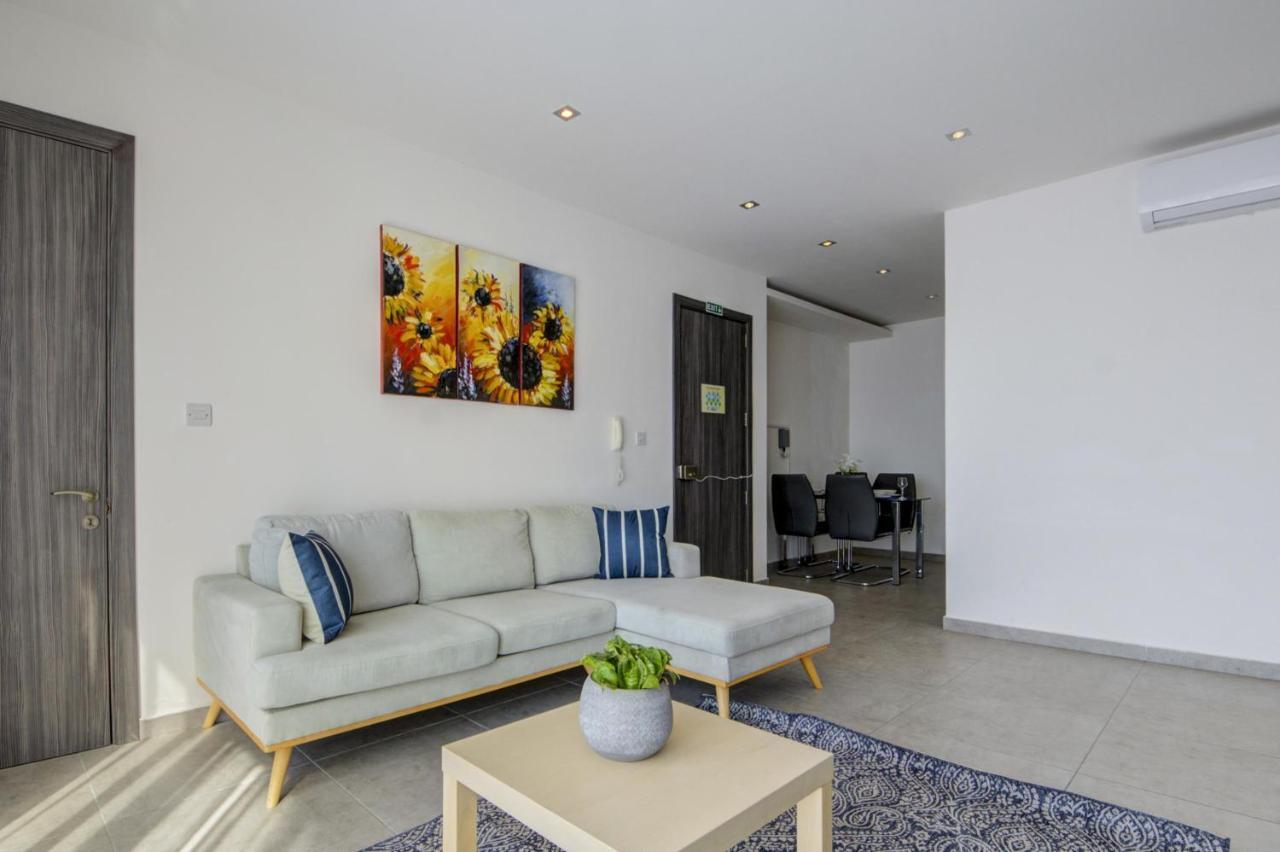 Cityvista - Gzira Apartments And Penthouse By Shortletsmalta Bagian luar foto