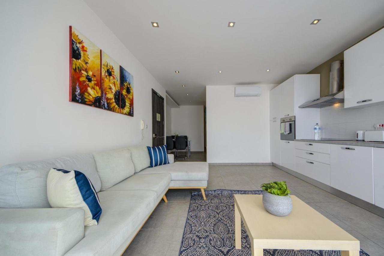 Cityvista - Gzira Apartments And Penthouse By Shortletsmalta Bagian luar foto
