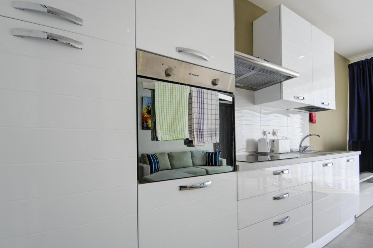 Cityvista - Gzira Apartments And Penthouse By Shortletsmalta Bagian luar foto